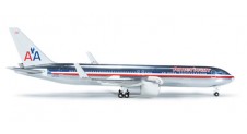 1/500 American Airlines® Boeing 767-300ER 